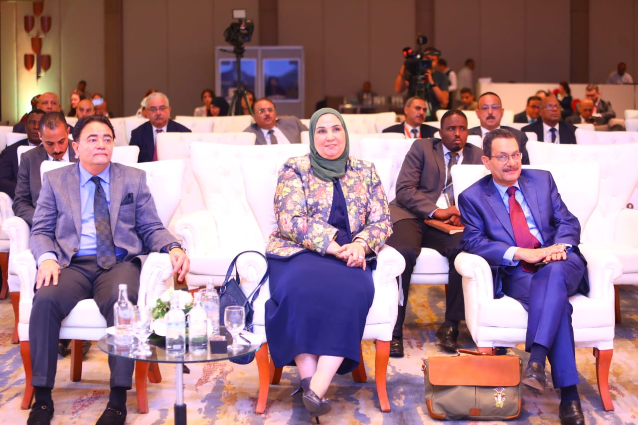 تعرف على توصيات المؤتمر الأول حول بنوك ومؤسسات التمويل والتنمية العربية