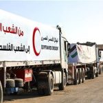 الهلال الأحمر المصري يدفع أكثر من 85 ألف سلة غذائية في قافلة «زاد العزة» الـ 18 إلى غزة